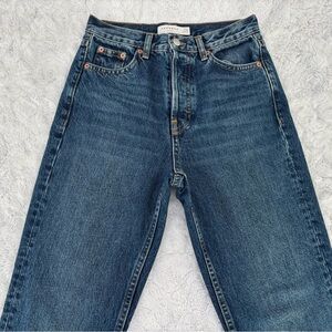 Topshop Dark to Medium Wash High Rise Mom Jeans Size 26